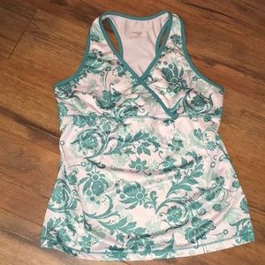 ✂️💲Danskin Now Floral workout Tank